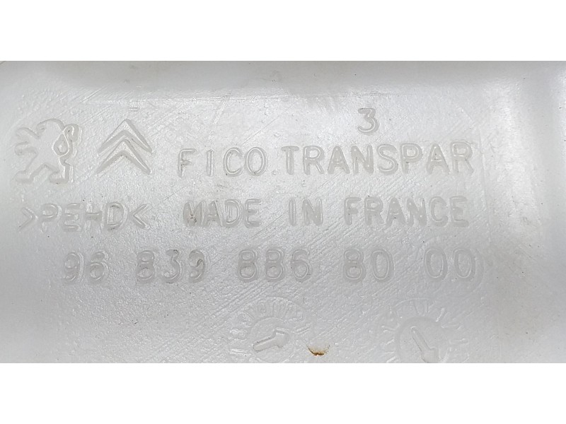 Recambio de deposito limpia para peugeot 208 access referencia OEM IAM 9683988680 71756 R