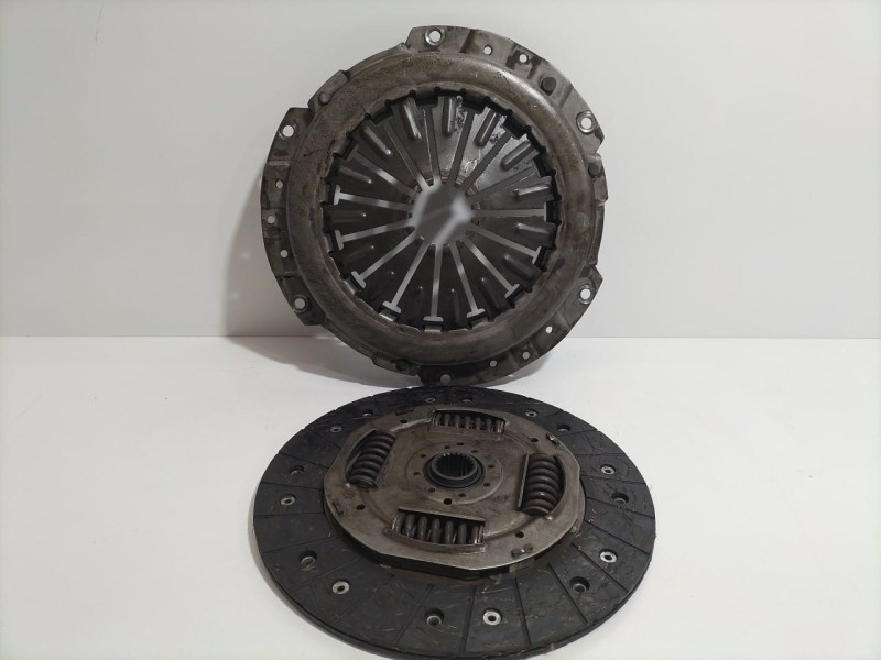 Recambio de kit embrague para ford transit caja cerrada ´06 2.4 tdci cat referencia OEM IAM JXFA 79723 R