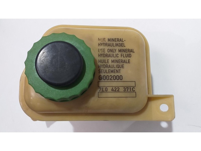 Recambio de deposito servo para porsche cayenne (typ 9pa) 4.5 v8 cat referencia OEM IAM 7L0422371C 51371 