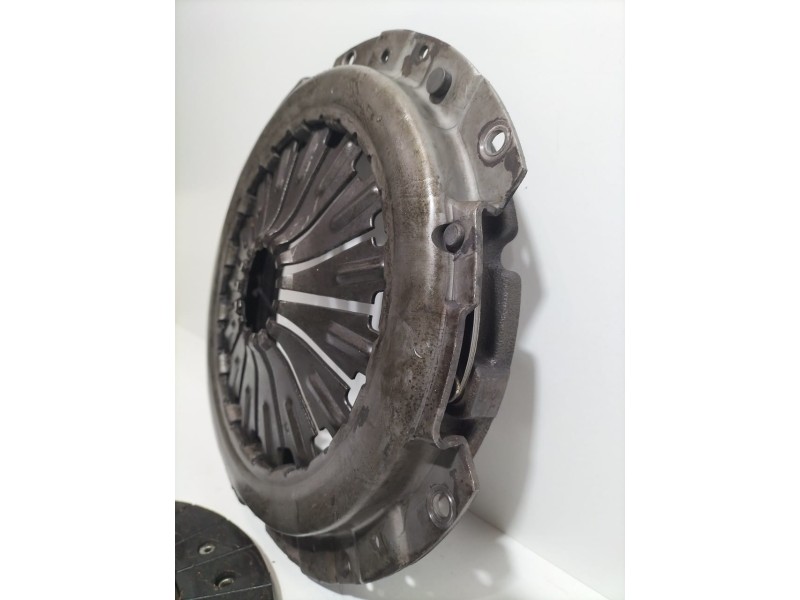 Recambio de kit embrague para ford transit caja cerrada ´06 2.4 tdci cat referencia OEM IAM JXFA 79723 R