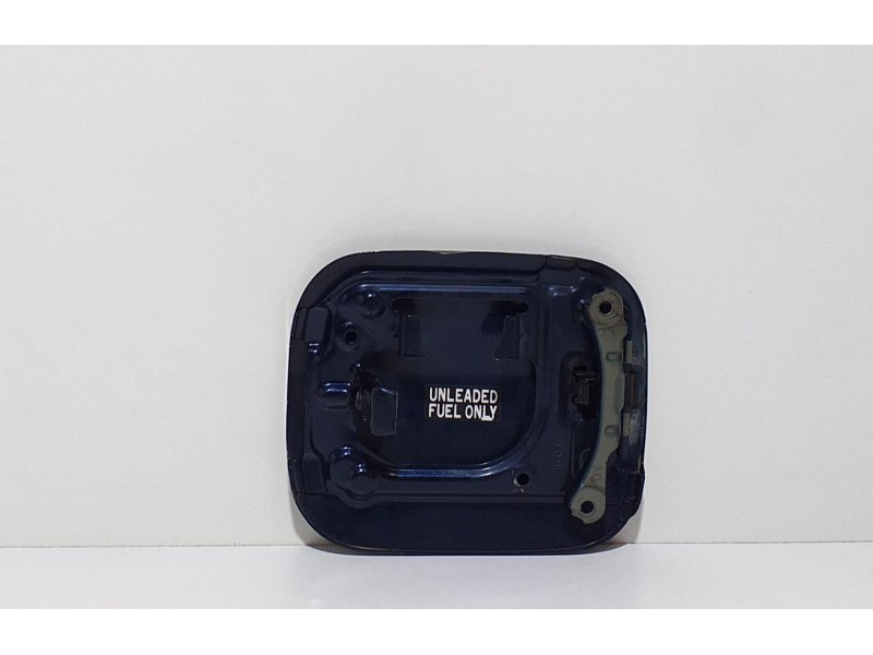 Recambio de tapa exterior combustible para toyota corolla (e12) 1.6 linea terra berlina referencia OEM IAM 3ZZFE 63220 