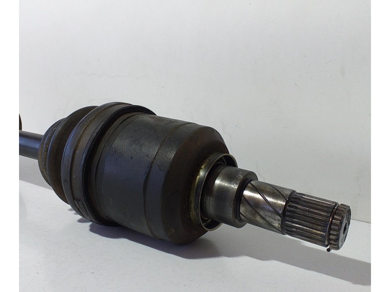 Recambio de transmision delantera izquierda para nissan almera (n16/e) acenta referencia OEM IAM YD22DDT 71761 