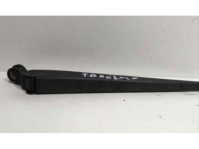 Recambio de brazo limpia trasero para hyundai h1 travel referencia OEM IAM 988104A001 83158 R