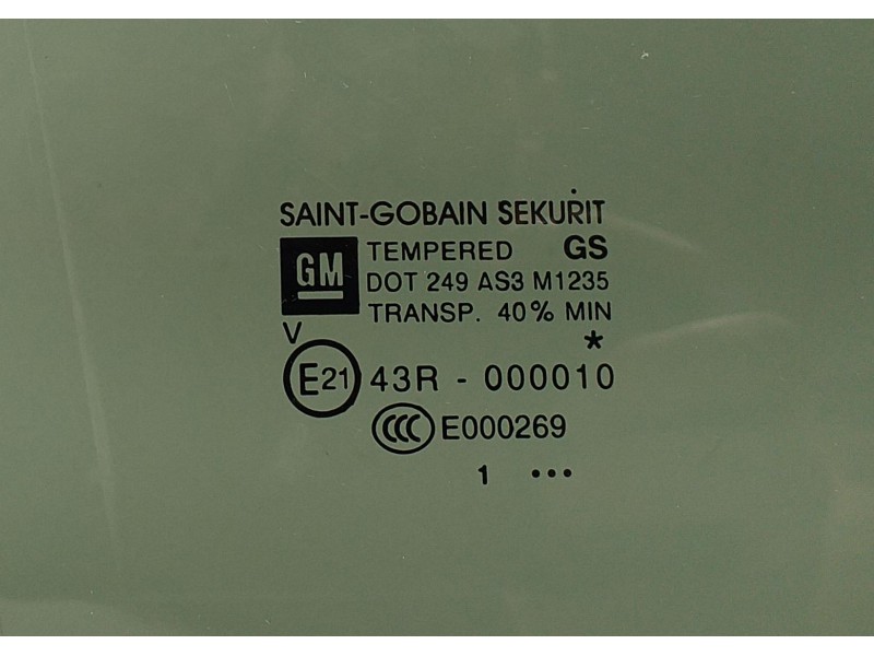 Recambio de luna trasera derecha para opel corsa d expression referencia OEM IAM A12XER 63229 