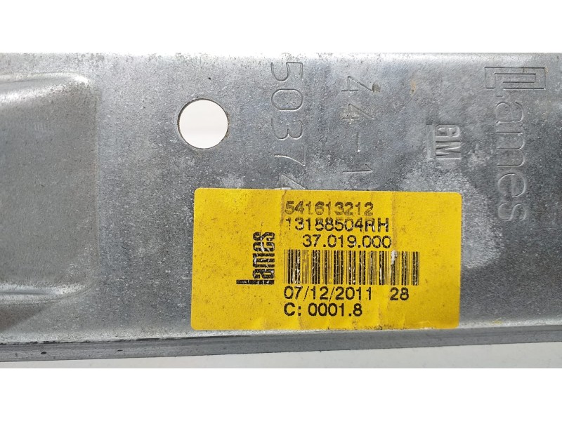 Recambio de elevalunas trasero derecho para opel corsa d expression referencia OEM IAM 13188504 63233 