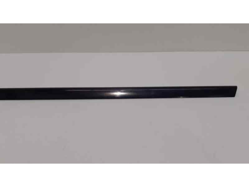 Recambio de molduras traseras para mercedes-benz clase e (w212) familiar 220 cdi blueefficiency (212.202) referencia OEM IAM A21