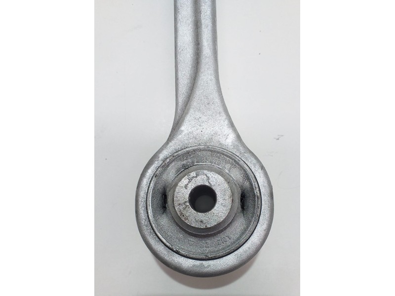 Recambio de brazo suspension superior delantero izquierdo para audi a5 coupe (8t) 3.2 fsi referencia OEM IAM 8K0505A 51387 