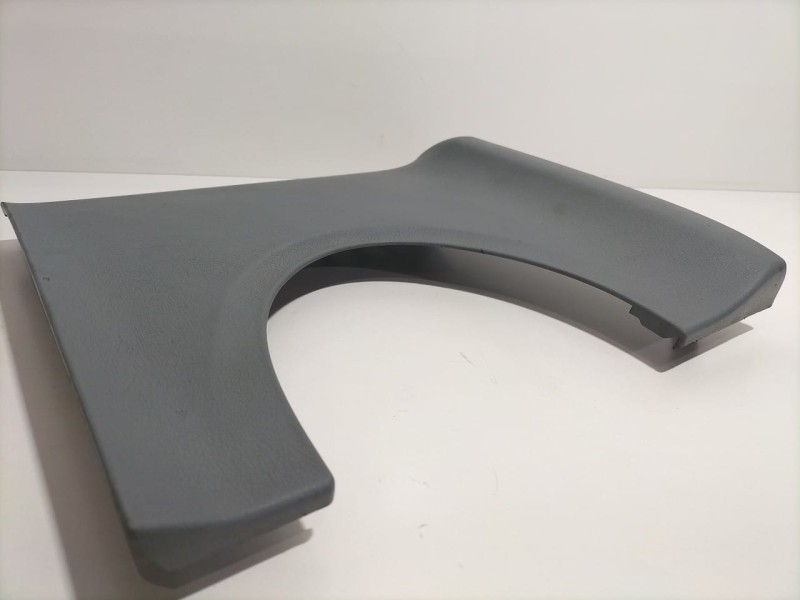 Recambio de molduras delanteras para ford transit caja cerrada ´06 2.4 tdci cat referencia OEM IAM 6C11V04325AC 79730 R