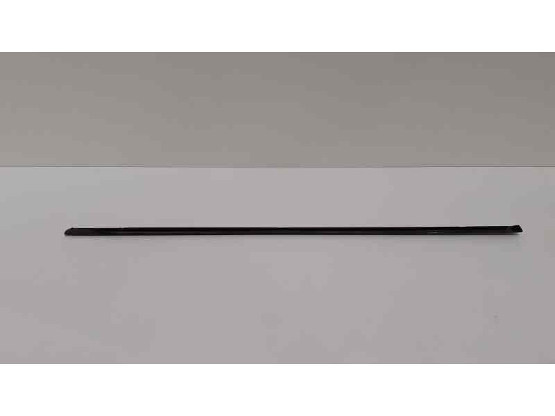 Recambio de molduras traseras para mercedes-benz clase e (w212) familiar 220 cdi blueefficiency (212.202) referencia OEM IAM A21