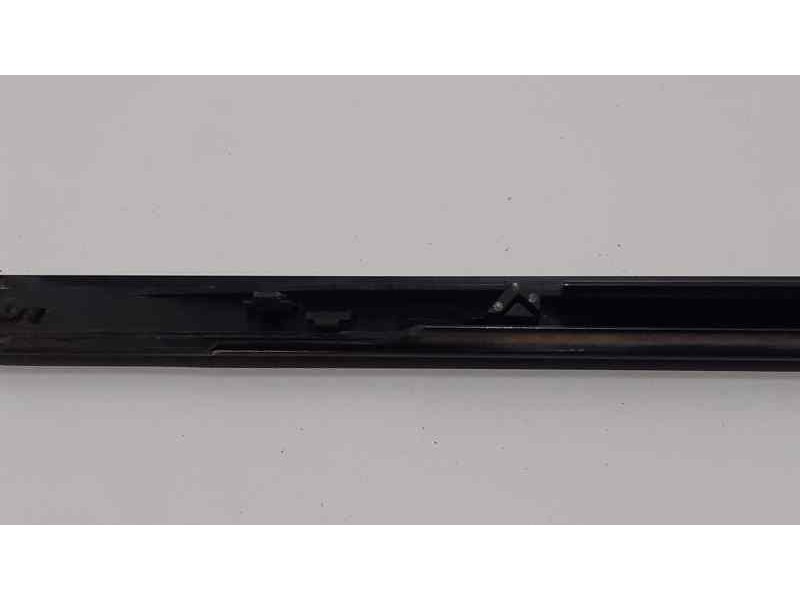 Recambio de molduras traseras para mercedes-benz clase e (w212) familiar 220 cdi blueefficiency (212.202) referencia OEM IAM A21