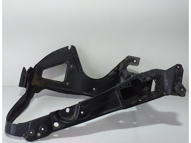 Recambio de soporte faro izquierdo para mercedes-benz clase s (w220) berlina 500 (220.075) referencia OEM IAM A2206200572 71774 