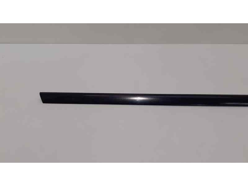 Recambio de molduras traseras para mercedes-benz clase e (w212) familiar 220 cdi blueefficiency (212.202) referencia OEM IAM A21