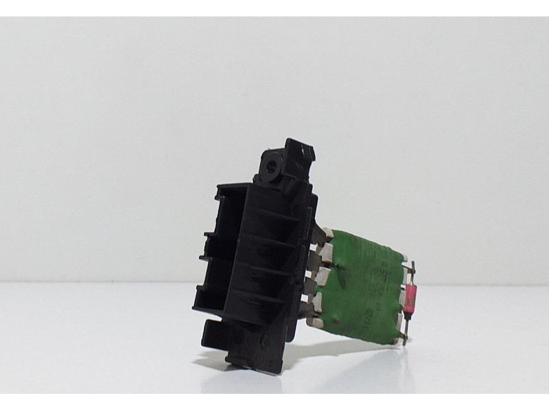 Recambio de resistencia calefaccion para opel corsa d expression referencia OEM IAM 13480494 63245 