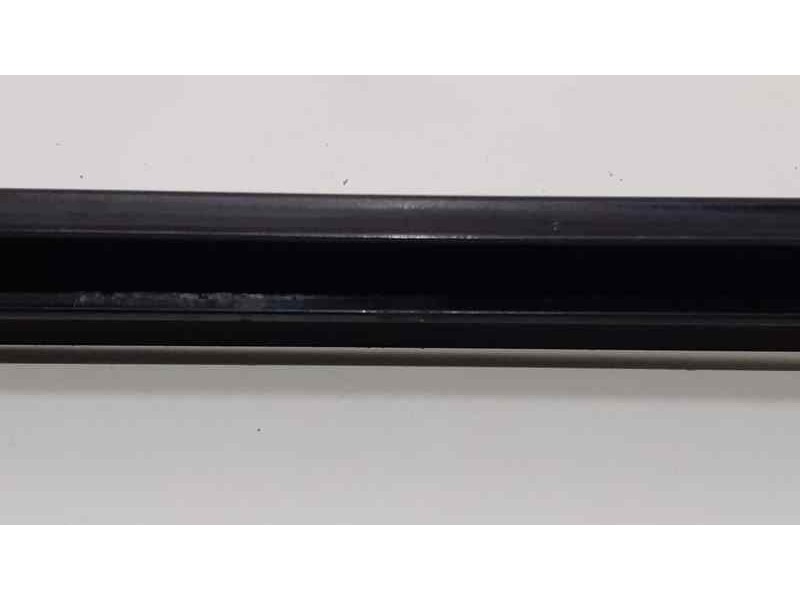 Recambio de molduras traseras para mercedes-benz clase e (w212) familiar 220 cdi blueefficiency (212.202) referencia OEM IAM A21