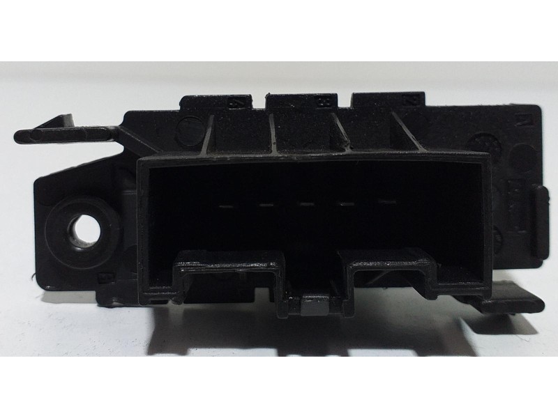Recambio de resistencia calefaccion para opel corsa d expression referencia OEM IAM 13480494 63245 