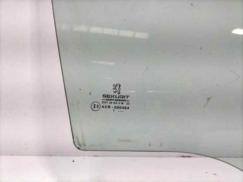 Recambio de luna delantera derecha para peugeot 206 berlina xt referencia OEM IAM 3PUERTAS 84611 