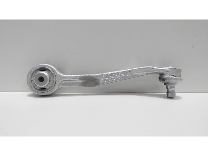 Recambio de brazo suspension superior delantero izquierdo para audi a5 coupe (8t) 3.2 fsi referencia OEM IAM 8K0509A 51389 
