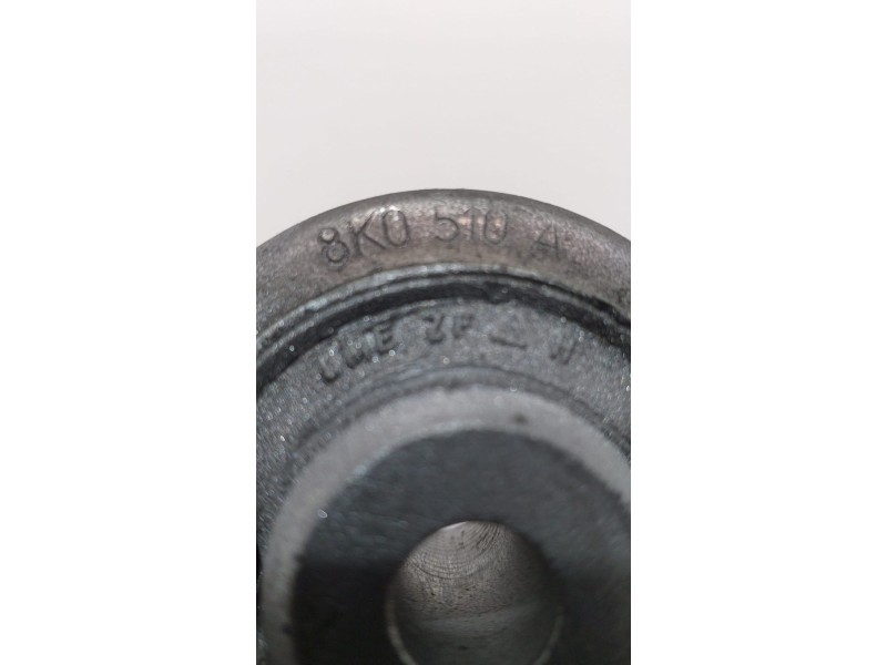 Recambio de brazo suspension superior delantero derecho para audi a5 coupe (8t) 3.2 fsi referencia OEM IAM 8K0510A 51390 