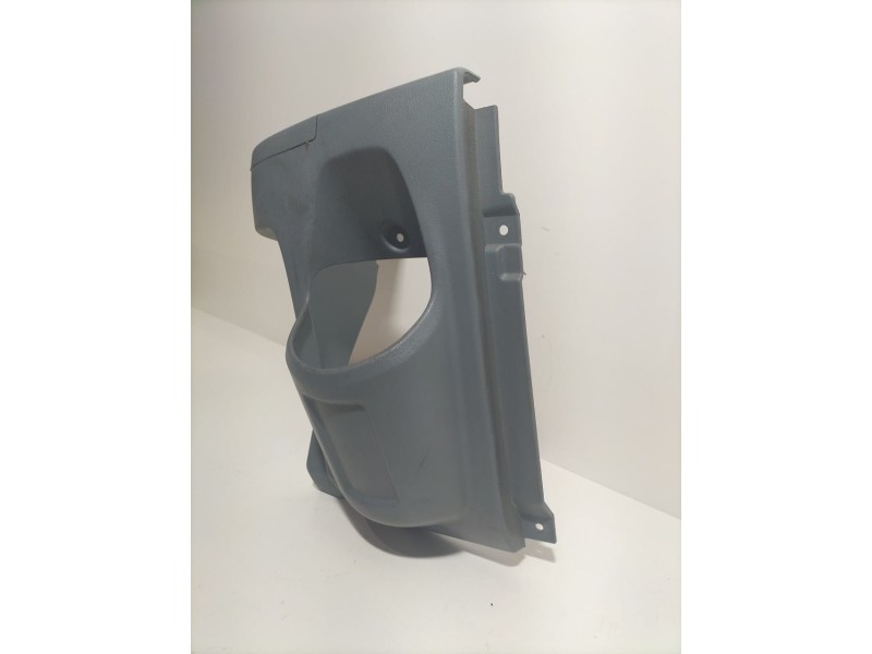 Recambio de molduras delanteras para ford transit caja cerrada ´06 2.4 tdci cat referencia OEM IAM 6C11V04394A 79703 R