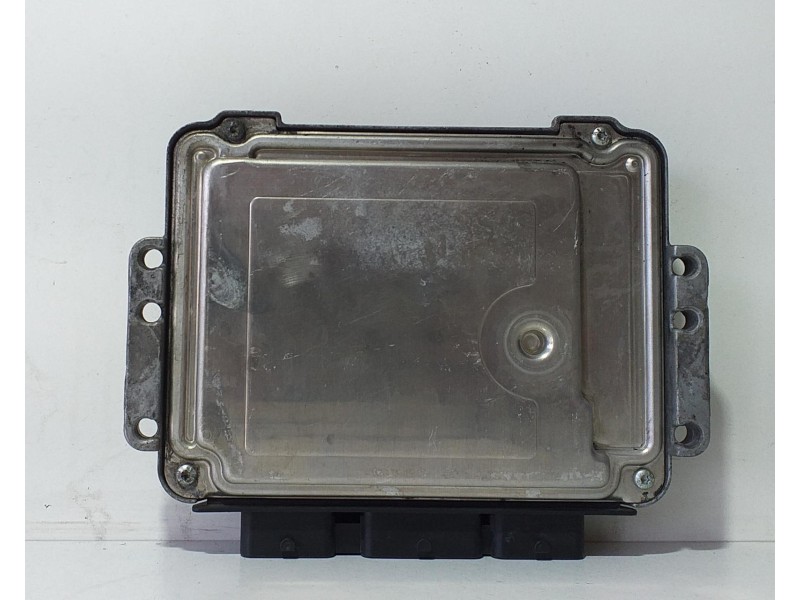 Recambio de centralita motor uce para peugeot 206 berlina e-music referencia OEM IAM 9658556780 71820 R