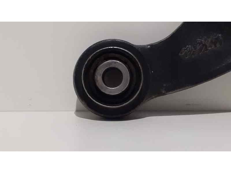 Recambio de brazo suspension superior trasero izquierdo para volvo s40 berlina 2.0 d summum referencia OEM IAM 3M515500AC 38557 