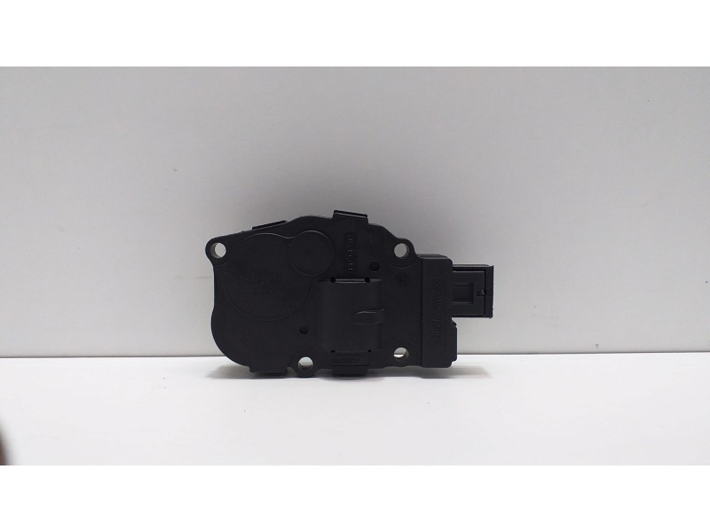 Recambio de motor apertura trampillas climatizador para audi a5 coupe (8t) 3.2 fsi referencia OEM IAM EFB330 51419 