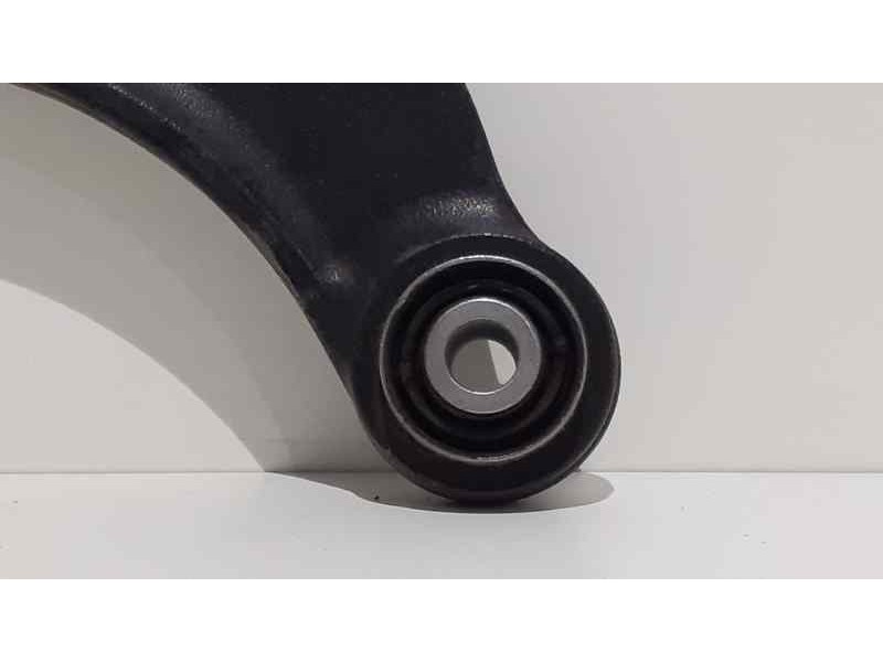 Recambio de brazo suspension superior trasero izquierdo para volvo s40 berlina 2.0 d summum referencia OEM IAM 3M515500AC 38557 