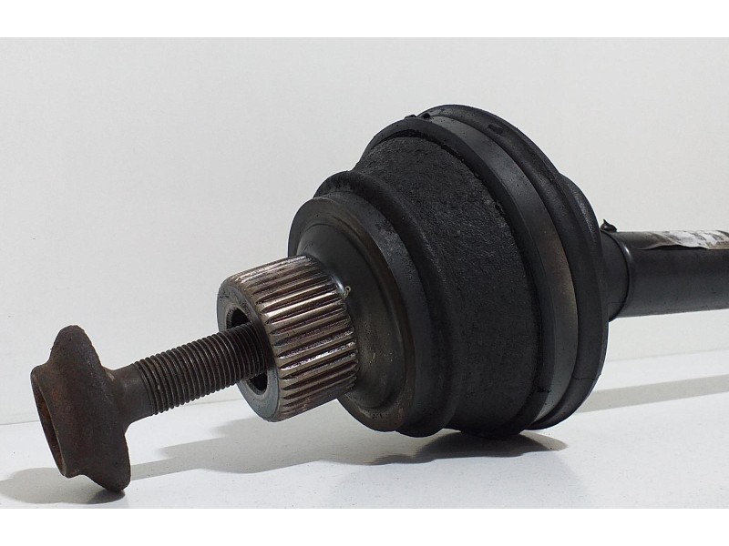 Recambio de transmision trasera izquierda para audi a5 coupe (8t) 3.0 tdi quattro referencia OEM IAM 8K0501203K 63330 