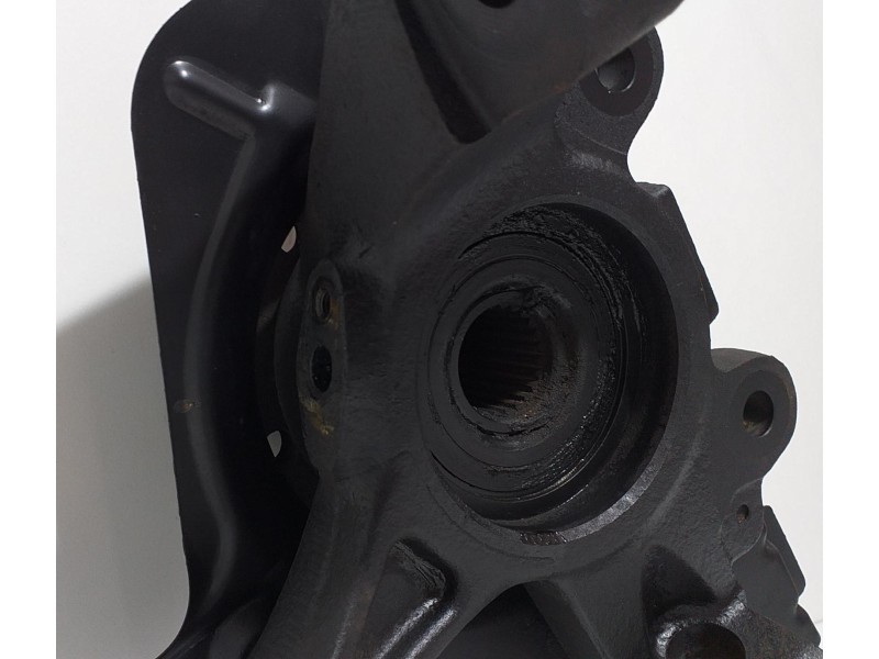 Recambio de mangueta delantera izquierda para opel combo d kasten l1h1 2,4t referencia OEM IAM A13FD 63341 