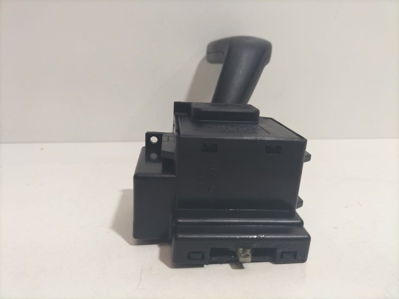 Recambio de mando intermitentes para ford transit caja cerrada ´06 2.4 tdci cat referencia OEM IAM 6C1T13335AA 79710 R