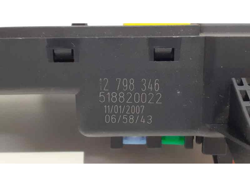 Recambio de caja reles / fusibles para saab 9-3 sport hatch 2.0 t vector referencia OEM IAM 518820022 38571 