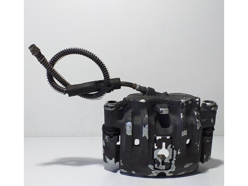 Recambio de pinza freno delantera derecha para renault mascott fg 150. 35/55/65 cabina individual referencia OEM IAM 777432 7186