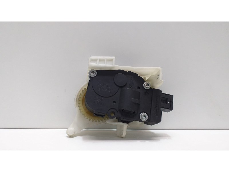 Recambio de motor apertura trampillas climatizador para audi a5 coupe (8t) 3.2 fsi referencia OEM IAM EFB330 51425 