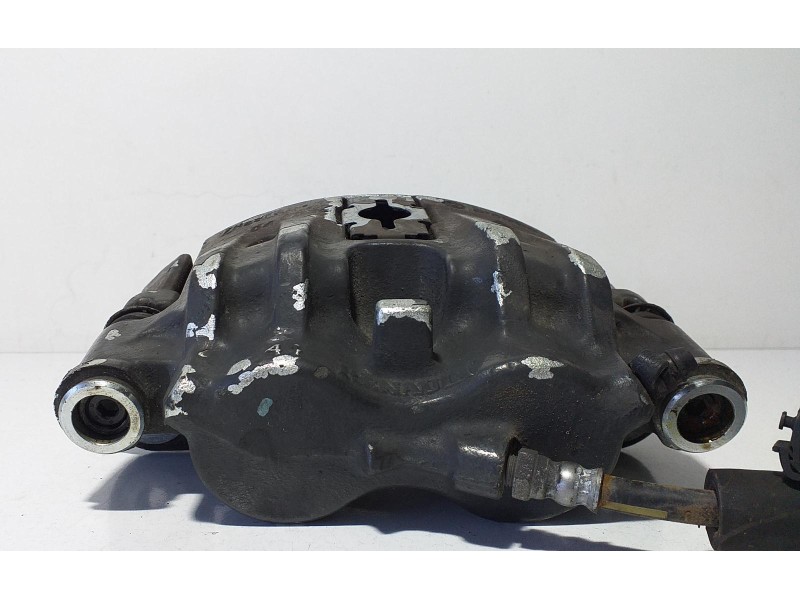 Recambio de pinza freno delantera derecha para renault mascott fg 150. 35/55/65 cabina individual referencia OEM IAM 777432 7186
