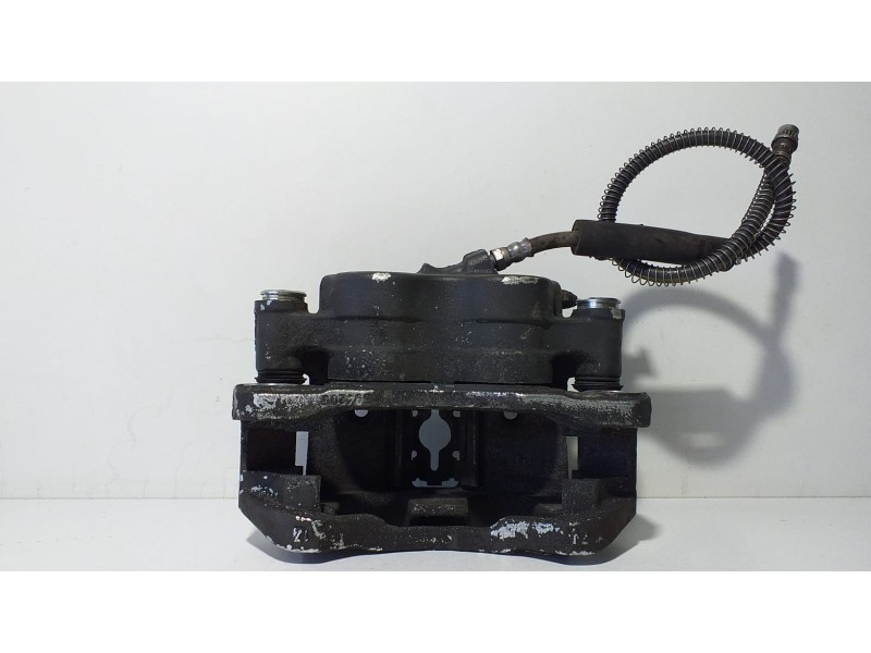 Recambio de pinza freno delantera derecha para renault mascott fg 150. 35/55/65 cabina individual referencia OEM IAM 777432 7186
