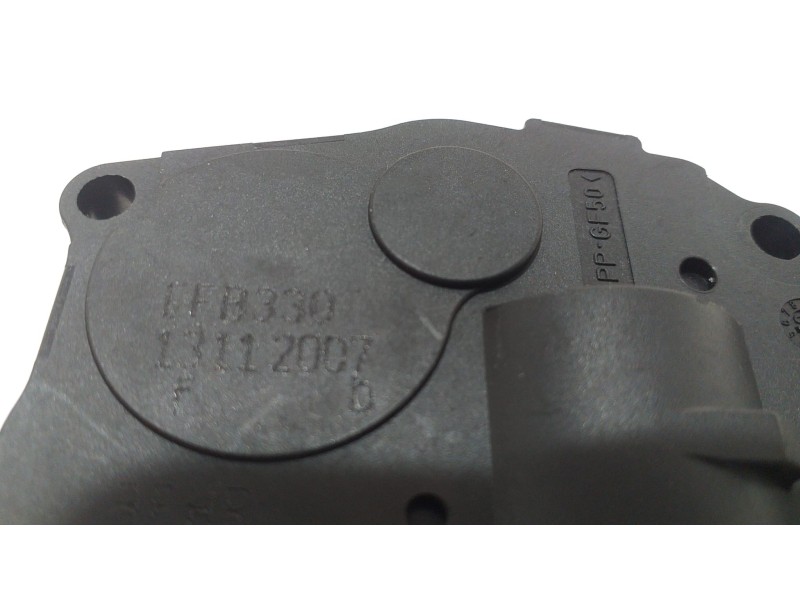 Recambio de motor apertura trampillas climatizador para audi a5 coupe (8t) 3.2 fsi referencia OEM IAM EFB330 51426 