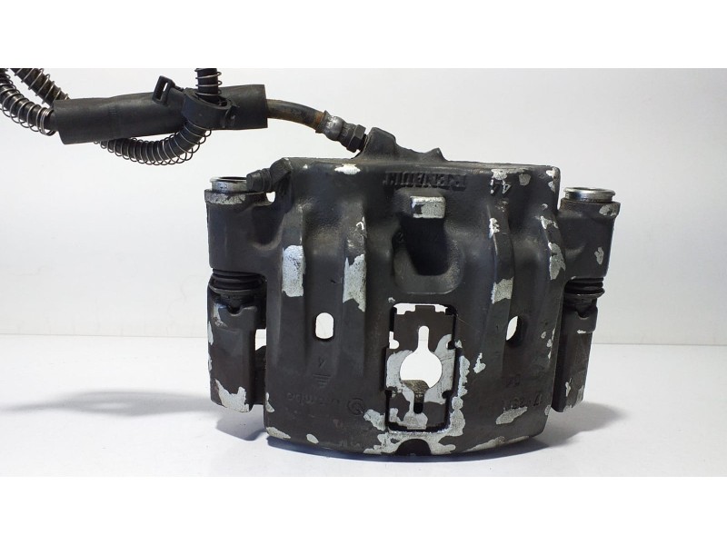 Recambio de pinza freno delantera derecha para renault mascott fg 150. 35/55/65 cabina individual referencia OEM IAM 777432 7186