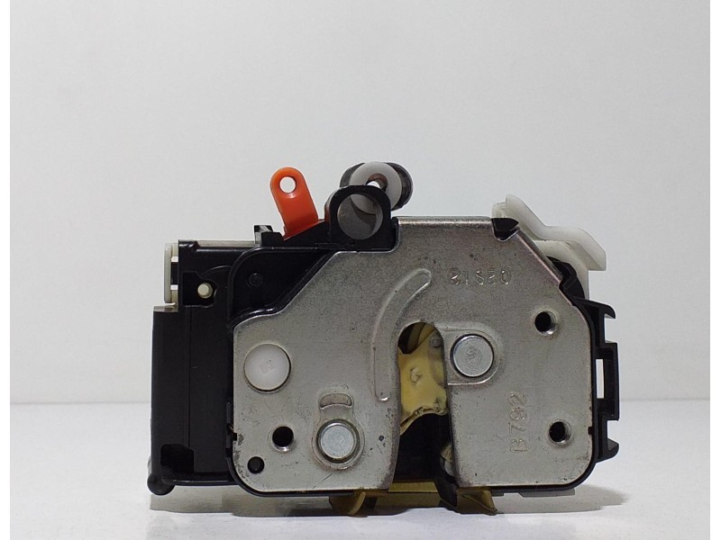 Recambio de cerradura maletero / porton para opel combo d kasten l1h1 2,4t referencia OEM IAM 51810891 63359 