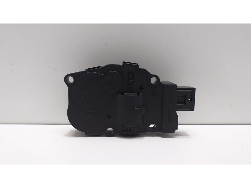 Recambio de motor apertura trampillas climatizador para audi a5 coupe (8t) 3.2 fsi referencia OEM IAM EFB330 51426 