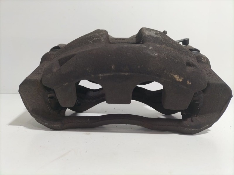 Recambio de pinza freno delantera izquierda para ford transit caja cerrada ´06 2.4 tdci cat referencia OEM IAM Y04242 79740 R
