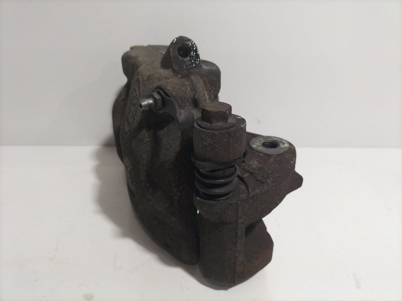 Recambio de pinza freno delantera izquierda para ford transit caja cerrada ´06 2.4 tdci cat referencia OEM IAM Y04242 79740 R