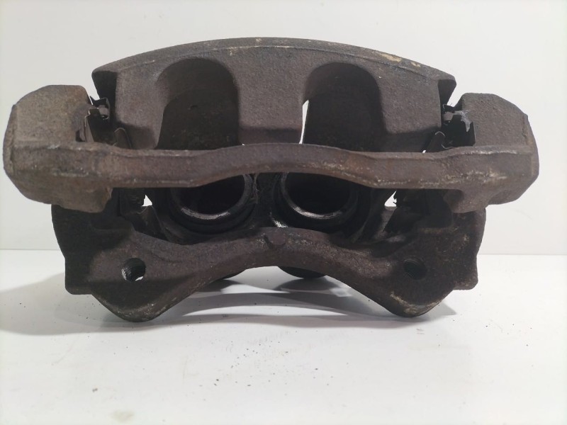 Recambio de pinza freno delantera izquierda para ford transit caja cerrada ´06 2.4 tdci cat referencia OEM IAM Y04242 79740 R