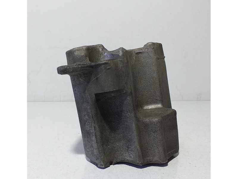 Recambio de soporte motor para land rover range rover (lm) v8 td autobiography referencia OEM IAM 6H4Q9A398AA 71867 R