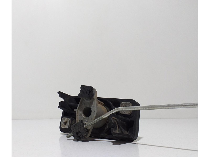 Recambio de maneta interior porton para opel combo d kasten l1h1 2,4t referencia OEM IAM 2242453 63363 