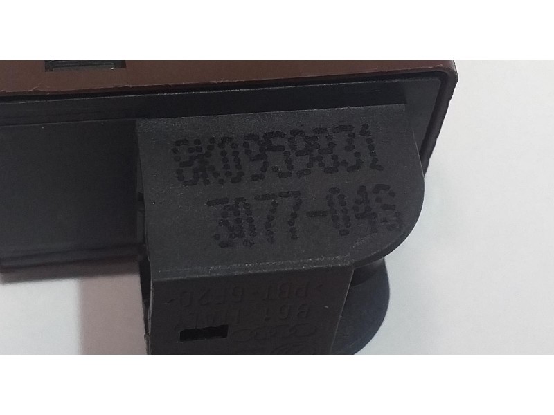 Recambio de interruptor para audi a5 coupe (8t) 3.2 fsi referencia OEM IAM 8K0959831 51432 