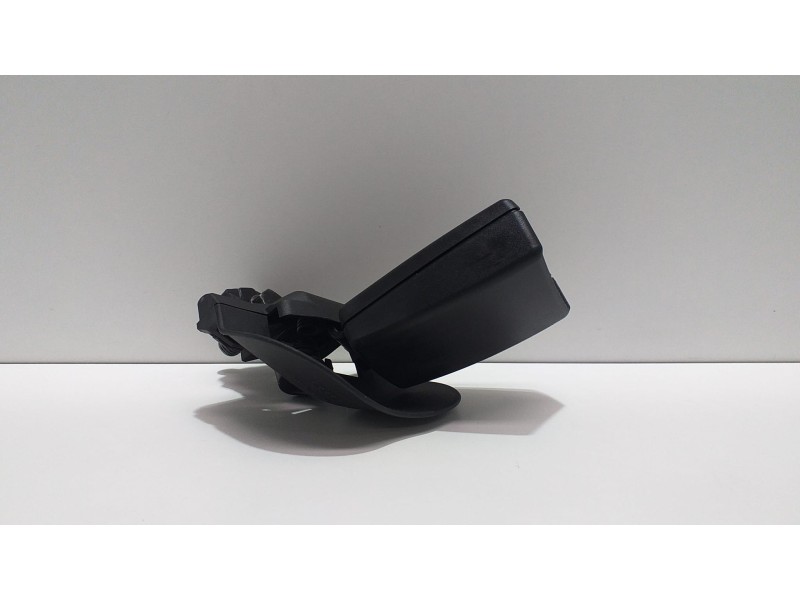 Recambio de cinturon seguridad trasero derecho para audi a5 coupe (8t) 3.2 fsi referencia OEM IAM 8T0857739B 51455 