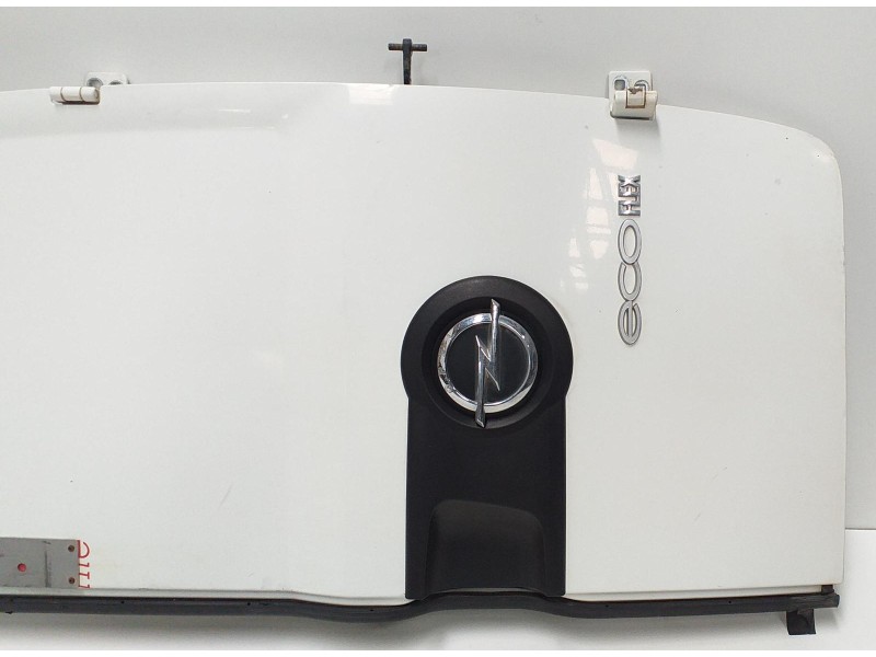 Recambio de puerta trasera derecha para opel combo d kasten l1h1 2,4t referencia OEM IAM 95519553 63378 