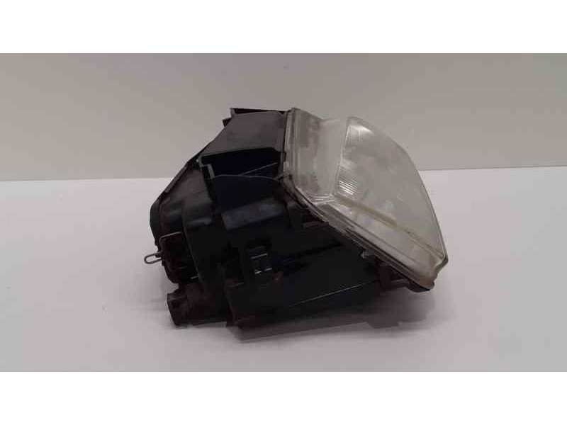 Recambio de faro derecho para citroën xantia berlina 1.9 td exclusive referencia OEM IAM 88205034D 38640 