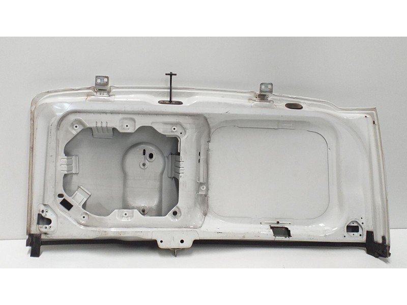 Recambio de puerta trasera derecha para opel combo d kasten l1h1 2,4t referencia OEM IAM 95519553 63378 