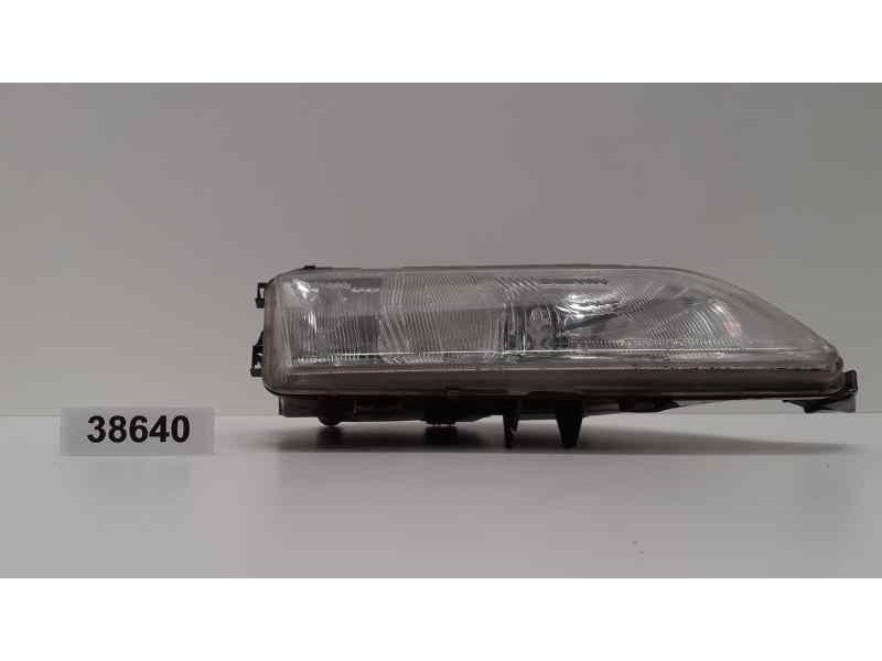 Recambio de faro derecho para citroën xantia berlina 1.9 td exclusive referencia OEM IAM 88205034D 38640 